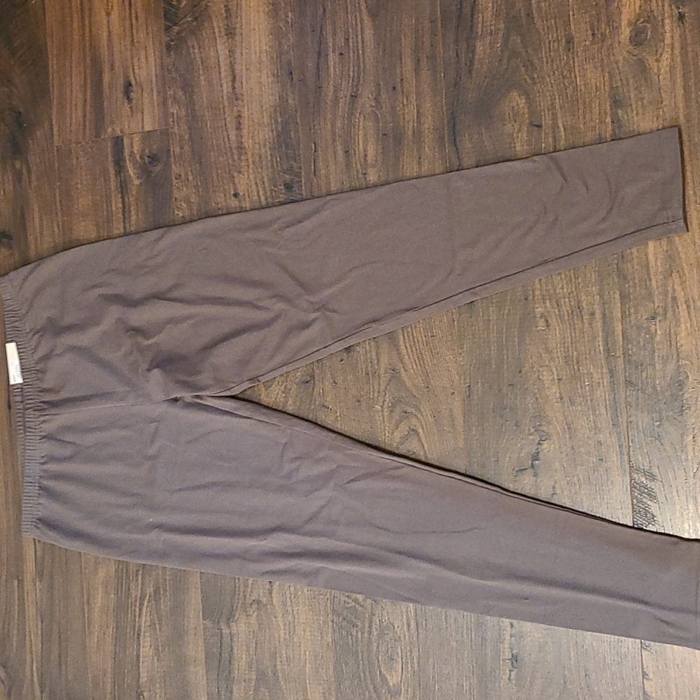NWT - Olive Leggings